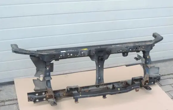 Nissan Navara D40 Radiator support slam panel F25005X2MA