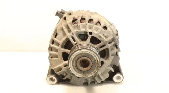 Peugeot 508 Generator/alternator 2614016A