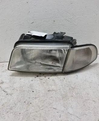 Audi A4 S4 B5 8D Headlight/headlamp