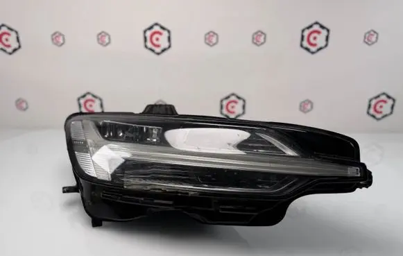 Volvo S60 Headlight/headlamp NULL