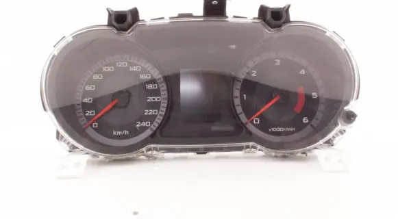 Mitsubishi Outlander Speedometer (instrument cluster) 810AA15