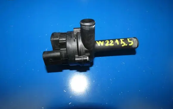 Mercedes-Benz S W221 Water pump