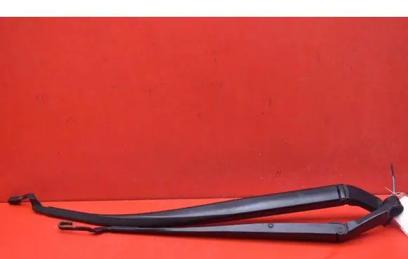 Toyota Prius+ (ZVW40) Front wiper blade arm 