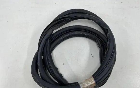 Fiat Fiorino Front door rubber seal