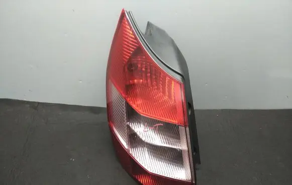 Renault Scenic II - Grand scenic II Rear/tail lights 8200127704 2PK00865901