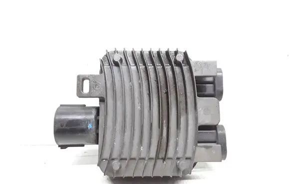 Volvo V60 Coolant fan relay 940012301