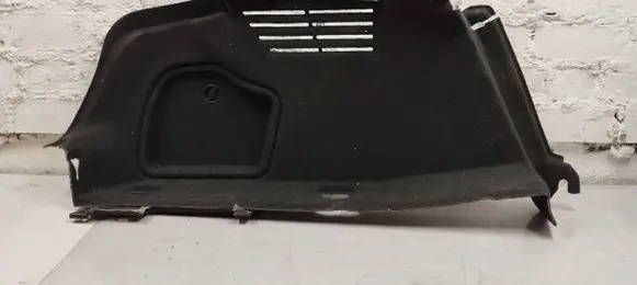 Trunk/boot lower side trim panel