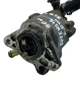 Toyota Avensis T220 Vacuum pump 2930027010 0810002590
