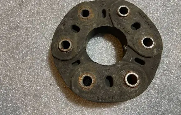 Mercedes-Benz CLK A209 C209 Rear prop shaft donut coupling/joint a2034110015 2034110015