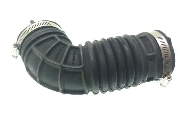 Nissan Navara D23 Turbo air intake inlet pipe/hose 165764JA1A