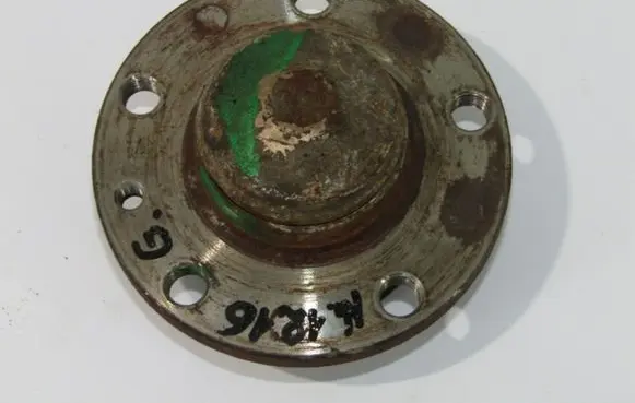 Fiat Tipo Rear wheel hub
