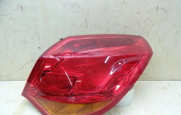 Opel Astra J Rear/tail lights