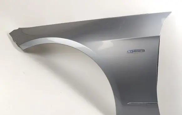 Mercedes-Benz E W212 Fender 260629HR1028