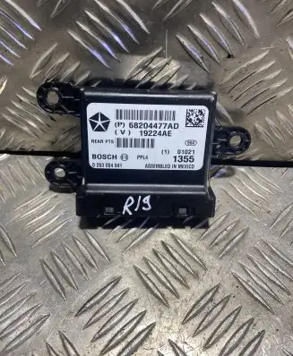 Dodge Durango III Parking PDC control unit/module 68204477AD