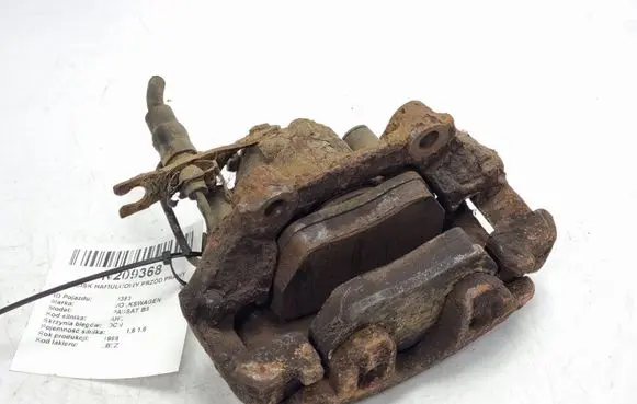 Volkswagen PASSAT B5 Front brake caliper