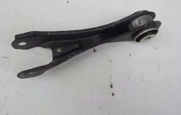 Mercedes-Benz CLA C117 X117 W117 Rear control arm A2463500053