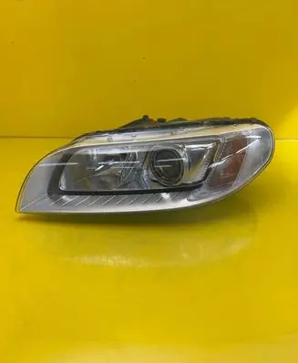 Volvo S80 Headlight/headlamp 31420013