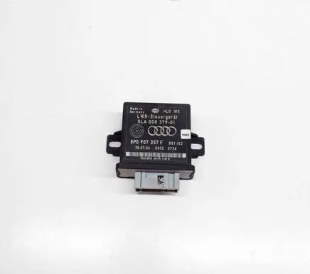 Audi Q7 4L Light module LCM 8P0907357F 5LA008379