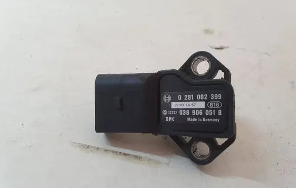 Volkswagen Sharan Air pressure sensor 038906051B