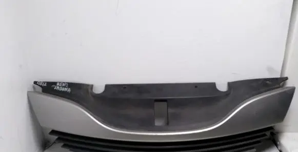 Renault Laguna II Front grill 8200012581