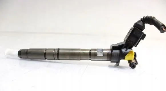 Audi A8 S8 D3 4E Fuel injector 0445115078