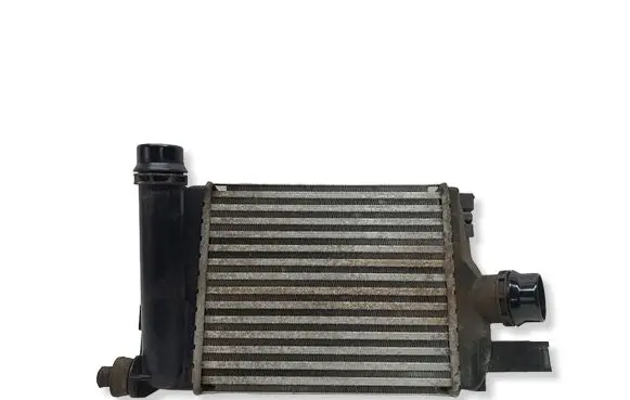 Renault Captur Intercooler radiator 14461B680E 144963014R