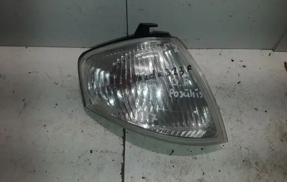 Mazda 323 Front indicator light R4138R