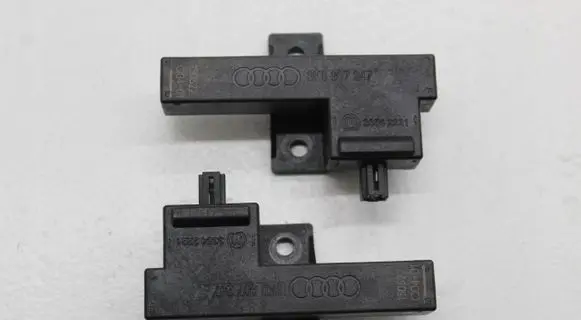 Audi A8 S8 D4 4H Keyless (KESSY) go control unit/module 8K0907247