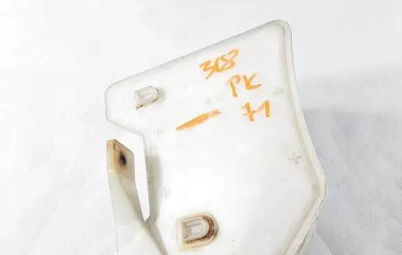 Volkswagen PASSAT CC Windshield washer fluid reservoir/tank 3C8955453B