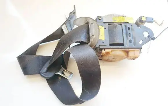Mitsubishi Grandis Front seatbelt c9095hl06 tk-af2-n693