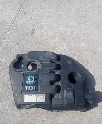 Skoda Octavia Mk2 (1Z) Engine cover (trim) 038103925