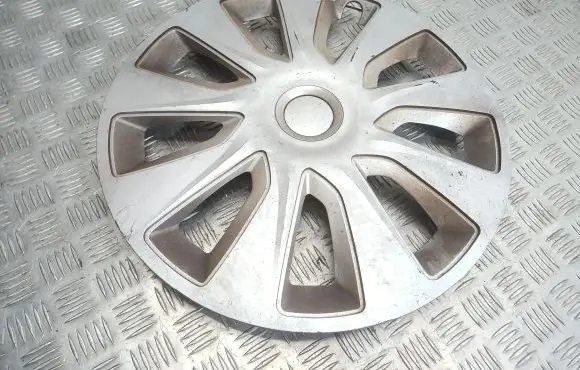 Opel Insignia A R17 wheel hub/cap/trim 