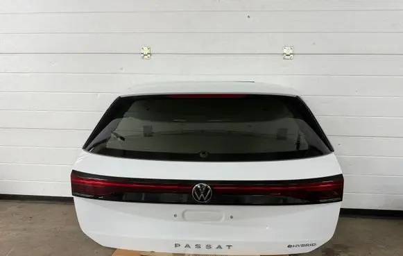Tailgate/trunk/boot lid