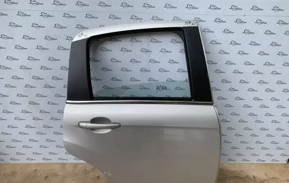 Door (2 Door Coupe)