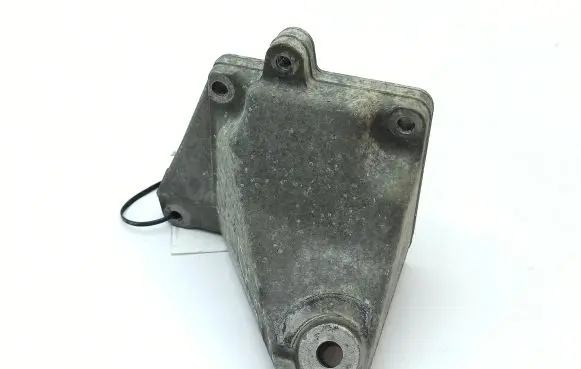 Mercedes-Benz SLK R171 Engine mounting bracket A2722231604