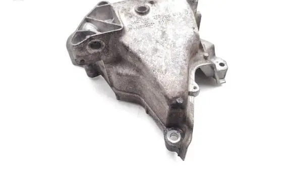 Seat Leon (5F) Engine mounting bracket 04E199275