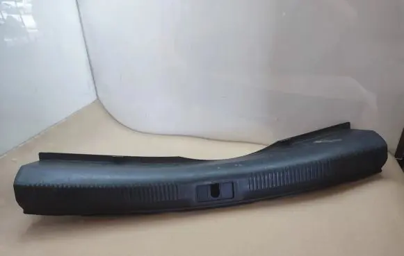 Audi A4 S4 B8 8K Trunk/boot sill cover protection 8K5863471