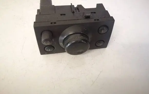 Opel Vectra C Light switch 9185881