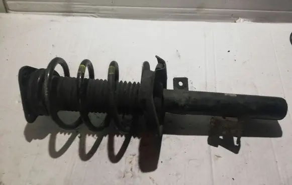 Mazda 3 I Front shock absorber with coil spring