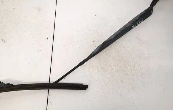 Renault Scenic II - Grand scenic II Front wiper blade arm 8200113231