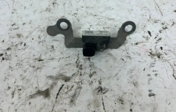 Mercedes-Benz GLE W167 Airbag deployment crash/impact sensor A0009057600 10171103113