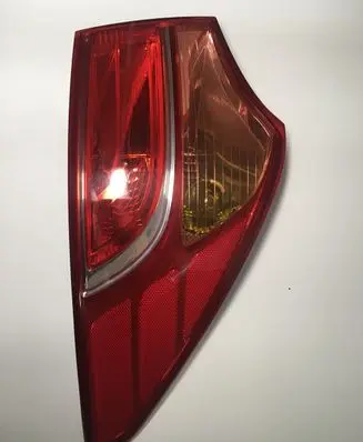 Hyundai Santa Fe Rear/tail lights 924012W030