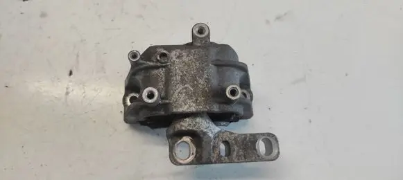 Volkswagen PASSAT B7 Engine mount bracket HM345H10 1K0199262CE