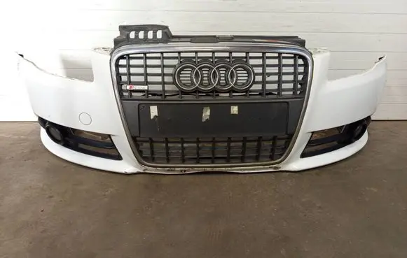 Audi A4 S4 B7 8E 8H Front bumper ZDERZPRZEBIELS