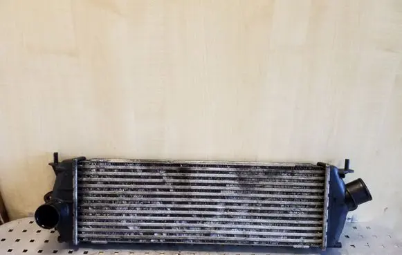 Renault Trafic II (X83) Intercooler radiator 988650BB 8200411160C 93854162