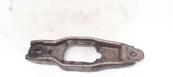 Volkswagen PASSAT B6 Clutch release arm fork 