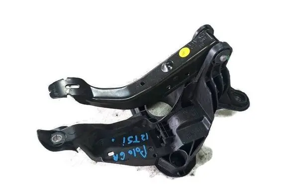 Volkswagen Cross Polo Pedal assembly 6C1721058E