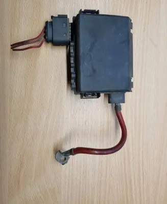 Bentley Continental Fuse module 1J0937773 964915 ZSB966B03