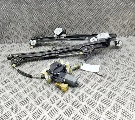 Maserati Levante Rear window lifting mechanism without motor 670104205