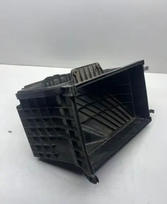 BMW 7 E65 E66 Air filter box 7501198